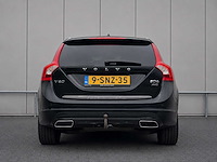 Volvo - 2013 - v60 - 2.4 d6 awd pl.i sum. - personenauto - afbeelding 13 van  16