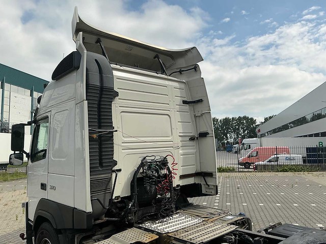 Volvo - 2014 - fm370 - vrachtwagen - afbeelding 29 van  29
