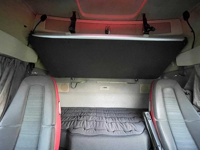 Volvo - 2015 - fh 460 - 41-bgb-1 - nl truck, alcoa wheels, 2x tank, container - afbeelding 17 van  27