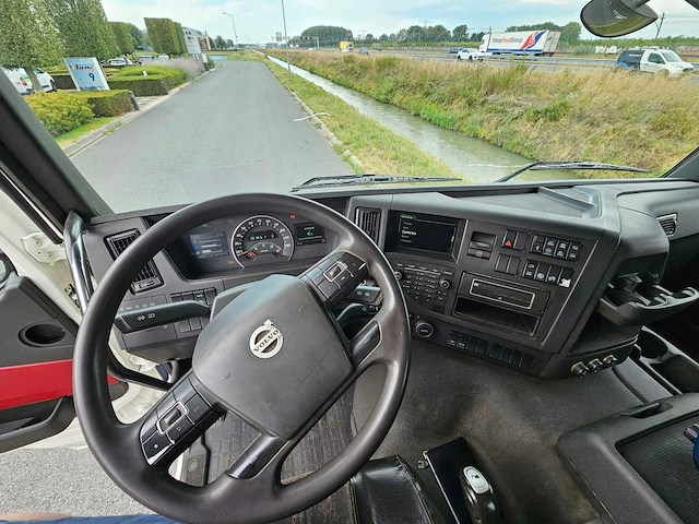 Volvo - 2015 - fm 420 8x2 - vrachtwagen - afbeelding 16 van  38