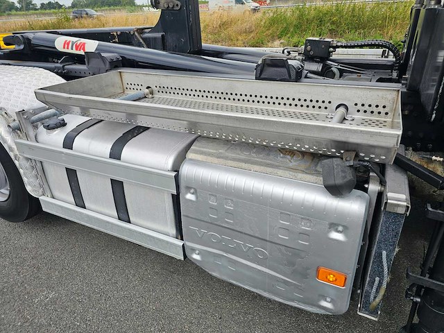 Volvo - 2015 - fm 420 8x2 - vrachtwagen - afbeelding 13 van  28