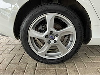 Volvo - 2016 - v40 - 2.0 d4 inscription - marge auto - afbeelding 3 van  32