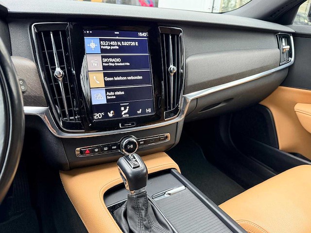 Volvo - 2018 - v90 cross country - 2.0 t5 90th ann. ed. - sb-127-v - afbeelding 6 van  15