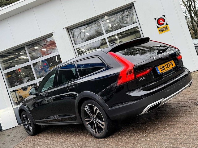 Volvo - 2018 - v90 cross country - 2.0 t5 90th ann. ed. - sb-127-v - afbeelding 11 van  15