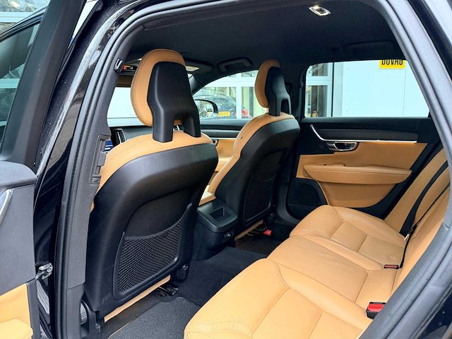 Volvo - 2018 - v90 cross country - 2.0 t5 90th ann. ed. - sb-127-v - afbeelding 15 van  15