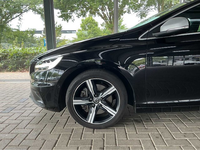 Volvo - 2019 - v40 - 1.5 t3 polar+ sport - btw auto - afbeelding 6 van  35