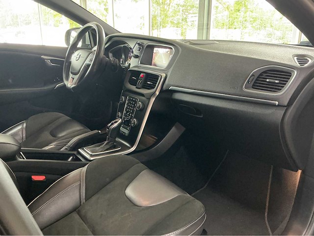 Volvo - 2019 - v40 - 1.5 t3 polar+ sport - btw auto - afbeelding 26 van  35