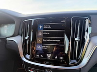 Volvo - 2019 - v60 - 2.0 t5 r-design - xk-481-l - afbeelding 1 van  19