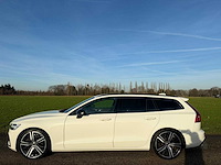 Volvo - 2019 - v60 - 2.0 t5 r-design - xk-481-l - afbeelding 14 van  19