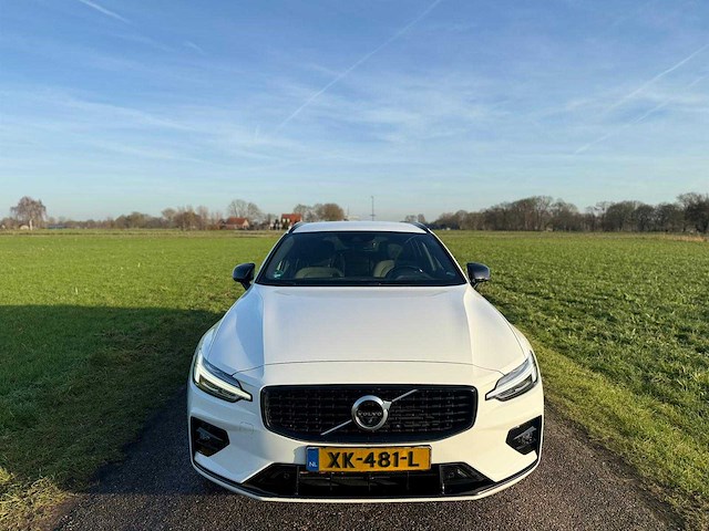 Volvo - 2019 - v60 - 2.0 t5 r-design - xk-481-l - afbeelding 12 van  19