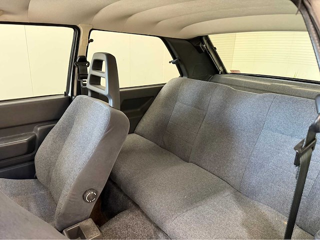 Volvo - 340 - automaat - 1.4 basis - oldtimer - 1988 - afbeelding 6 van  23
