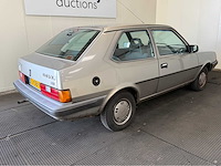 Volvo - 340 - automaat - 1.4 basis - oldtimer - 1988 - afbeelding 2 van  23