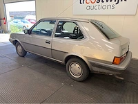 Volvo - 340 - automaat - 1.4 basis - oldtimer - 1988 - afbeelding 17 van  23