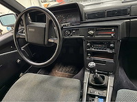 Volvo - 740 - oldtimer - 1988 - afbeelding 2 van  22