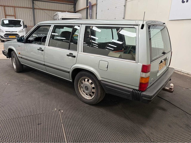 Volvo - 740 - oldtimer - 1988 - afbeelding 17 van  22