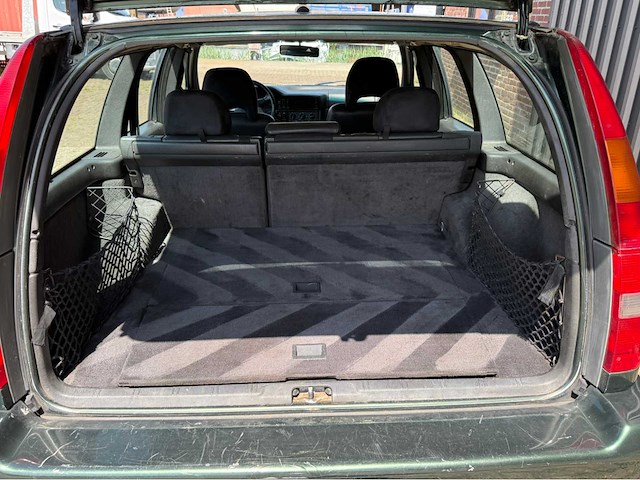 Volvo - 850 - t-5 2.0 - personenauto - 1995 - afbeelding 16 van  30