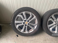 Volvo - autobanden set - winterbanden (4st) - afbeelding 2 van  7