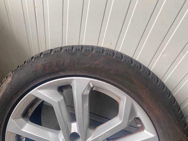 Volvo - autobanden set - winterbanden (4st) - afbeelding 6 van  7