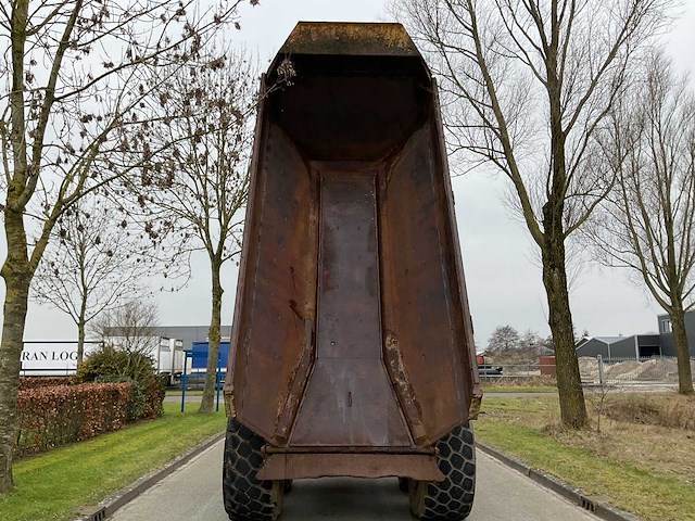 Volvo - bm a25 - 6x6 - dumper - afbeelding 1 van  18