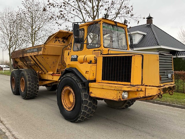 Volvo - bm a25 - 6x6 - dumper - afbeelding 12 van  18