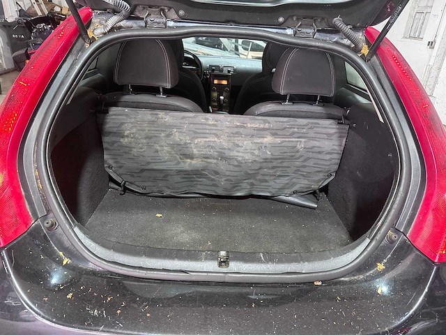 Volvo - c30 - 1.6 d2 r-edition - 05-xjl-2- 2012 - afbeelding 6 van  19