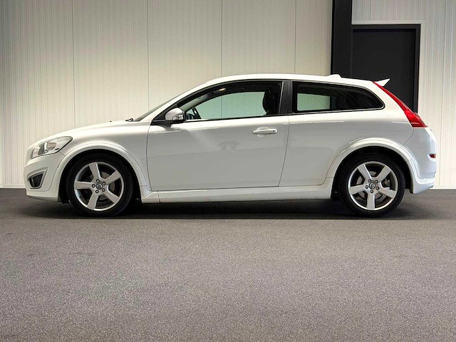 Volvo - c30 - 1.6 r-edition - car - 2010 86-nnj-2 iaw - afbeelding 9 van  16