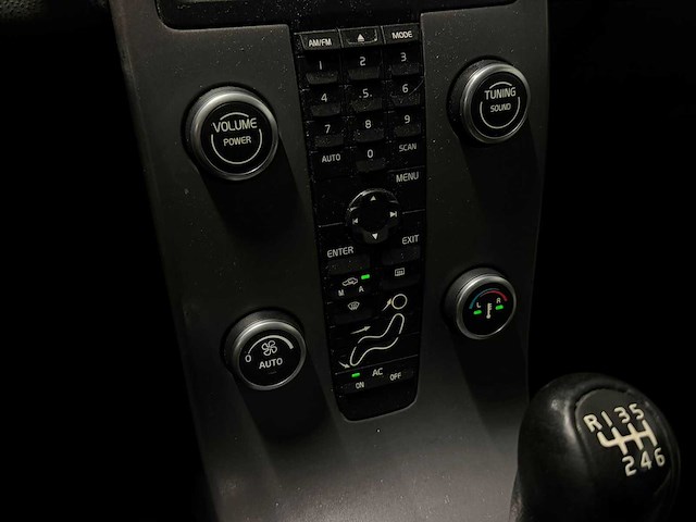 Volvo - c30 - 2.0d momentum 11-xs-xn 2007 iaw - afbeelding 13 van  27