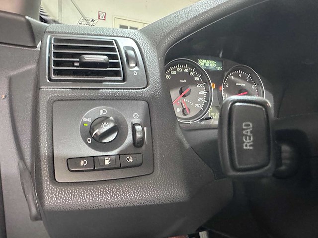 Volvo - c70 convertible - 2.5 t5 summum automaat- 62-tt-vj- 2007 - afbeelding 4 van  21