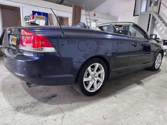 Volvo - c70 convertible - 2.5 t5 summum automaat- 62-tt-vj- 2007 - afbeelding 16 van  21
