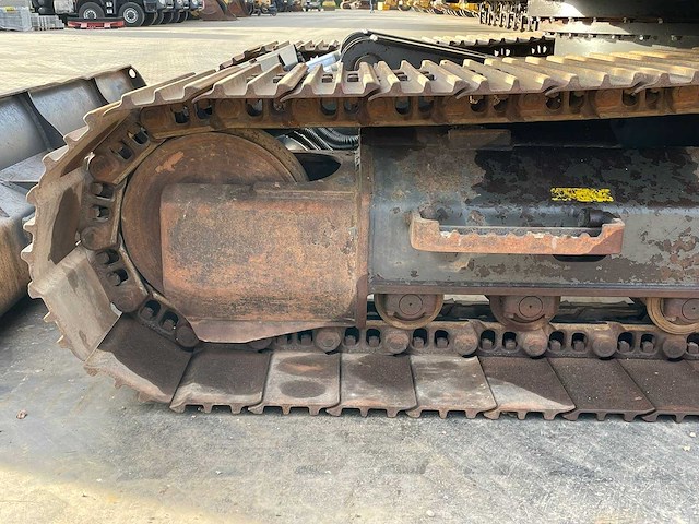 Volvo - ecr145el - tracked excavator - 2021 - afbeelding 7 van  32