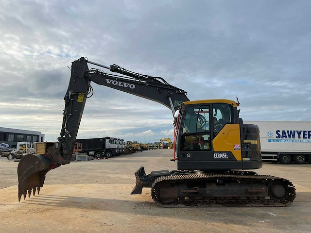 Volvo - ecr145el - tracked excavator - 2021 - afbeelding 28 van  32