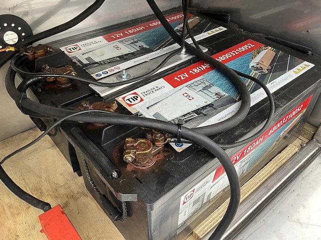 Volvo - fe320 - opleggertrekker met aanhanger - afbeelding 5 van  41