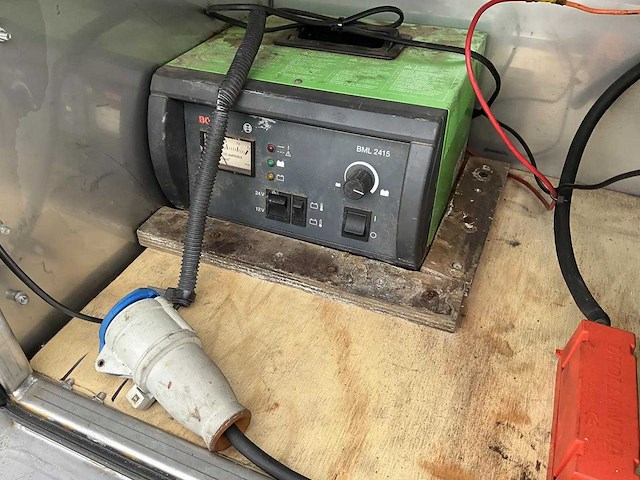 Volvo - fe320 - opleggertrekker met aanhanger - afbeelding 6 van  41