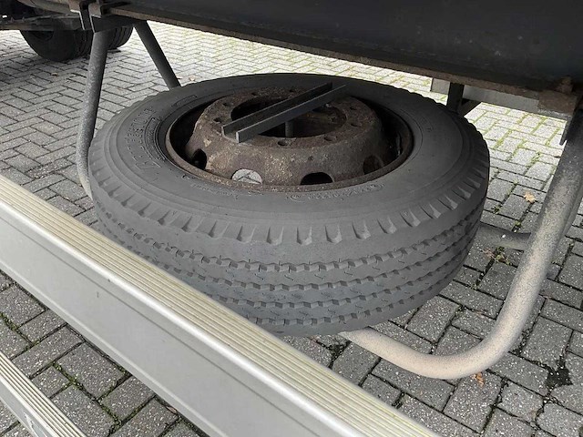 Volvo - fe320 - opleggertrekker met aanhanger - afbeelding 18 van  41