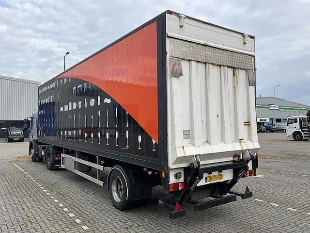 Volvo - fe320 - opleggertrekker met aanhanger - afbeelding 4 van  27