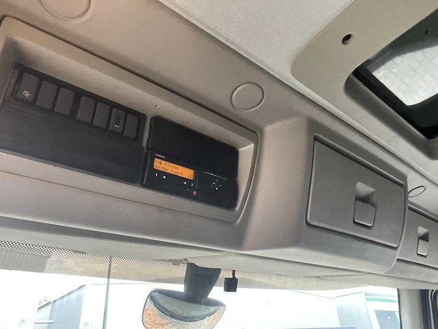 Volvo - fe320 - opleggertrekker met aanhanger - afbeelding 22 van  27
