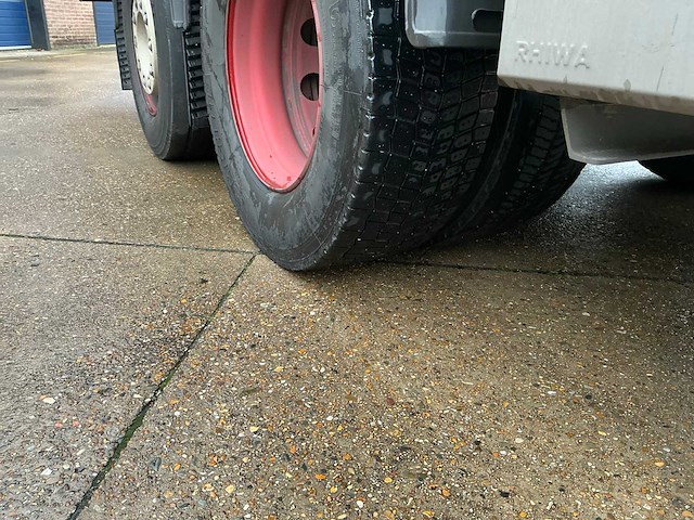 Volvo - fh - vrachtwagen met huifopbouw - 2017 - afbeelding 11 van  51