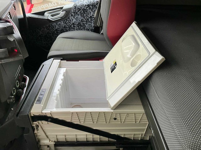 Volvo - fh - vrachtwagen met huifopbouw - 2017 - afbeelding 47 van  51