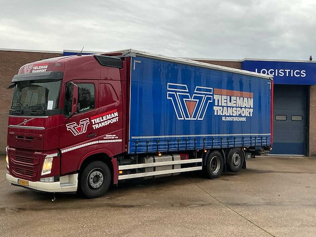 Volvo - fh - vrachtwagen met huifopbouw - 2019 - afbeelding 1 van  44