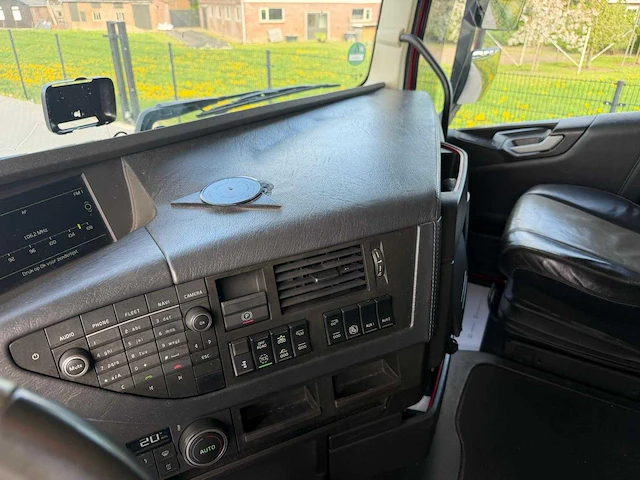 Volvo - fh 13.500 - combi - vrachtwagen 2016 - leer - + pacton aanhanger 2011 - - afbeelding 8 van  38