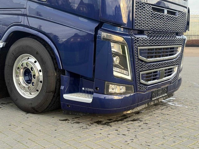 Volvo - fh 16.750 - vollucht - alcoa - 2019 - vrachtwagen - lage km - afbeelding 3 van  51