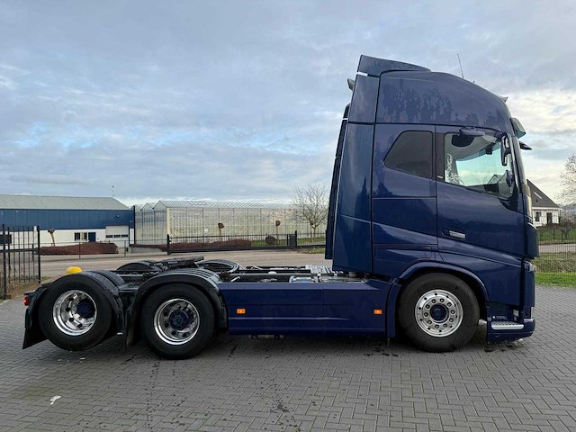 Volvo - fh 16.750 - vollucht - alcoa - 2019 - vrachtwagen - lage km - afbeelding 13 van  51