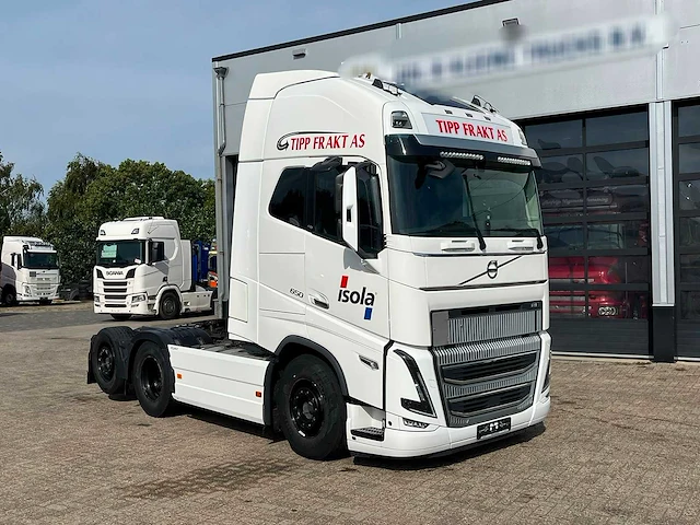 Volvo - fh16 650 - globetrotter xl - i-shift - retarder - full air suspension - 2021 - vrachtwagen - afbeelding 19 van  25