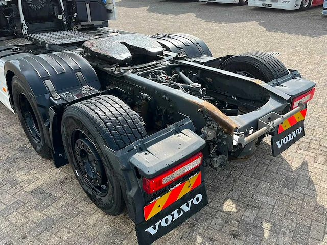 Volvo - fh16 650 - globetrotter xl - i-shift - retarder - full air suspension - 2021 - vrachtwagen - afbeelding 25 van  25