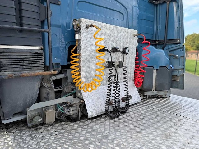 Volvo - fh16.650 - 2017 - vol lucht - vrachtwagen - afbeelding 4 van  30