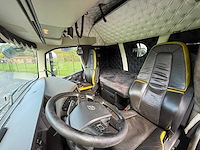 Volvo - fh16.650 - 2017 - vol lucht - vrachtwagen - afbeelding 13 van  29