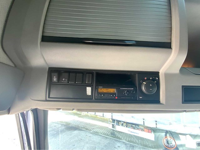 Volvo - fh4 460 eev 4x2 - vrachtwagen - afbeelding 18 van  39