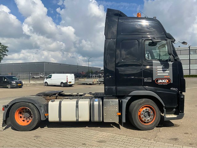 Volvo - fh4 460 eev 4x2 - vrachtwagen - afbeelding 35 van  39