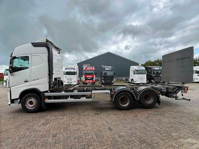 Volvo - fh500 - globetrotter - i-shift - retarder - 2021 - vrachtwagen - afbeelding 26 van  28