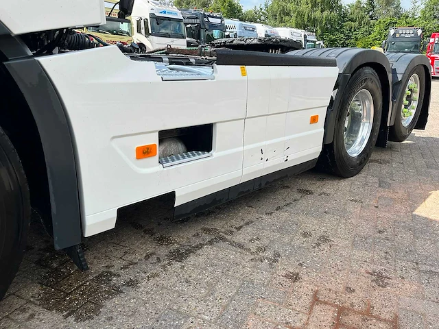 Volvo - fh500 - i-shift - retarder - vollucht - 2021 - vrachtwagen - afbeelding 2 van  24